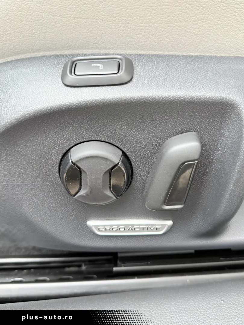 Volkswagen Passat Variant Elegance DSG