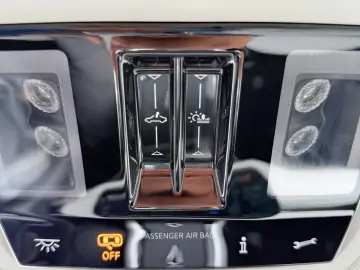 Volkswagen Passat Variant Elegance DSG