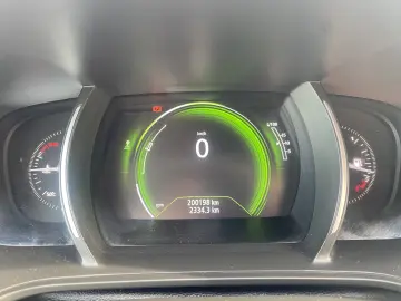 Renault Megane   carlig remorcare   rar efectuat  navigatie