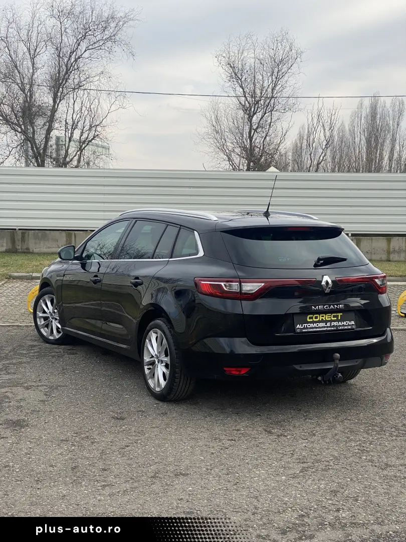 Renault Megane   carlig remorcare   rar efectuat  navigatie