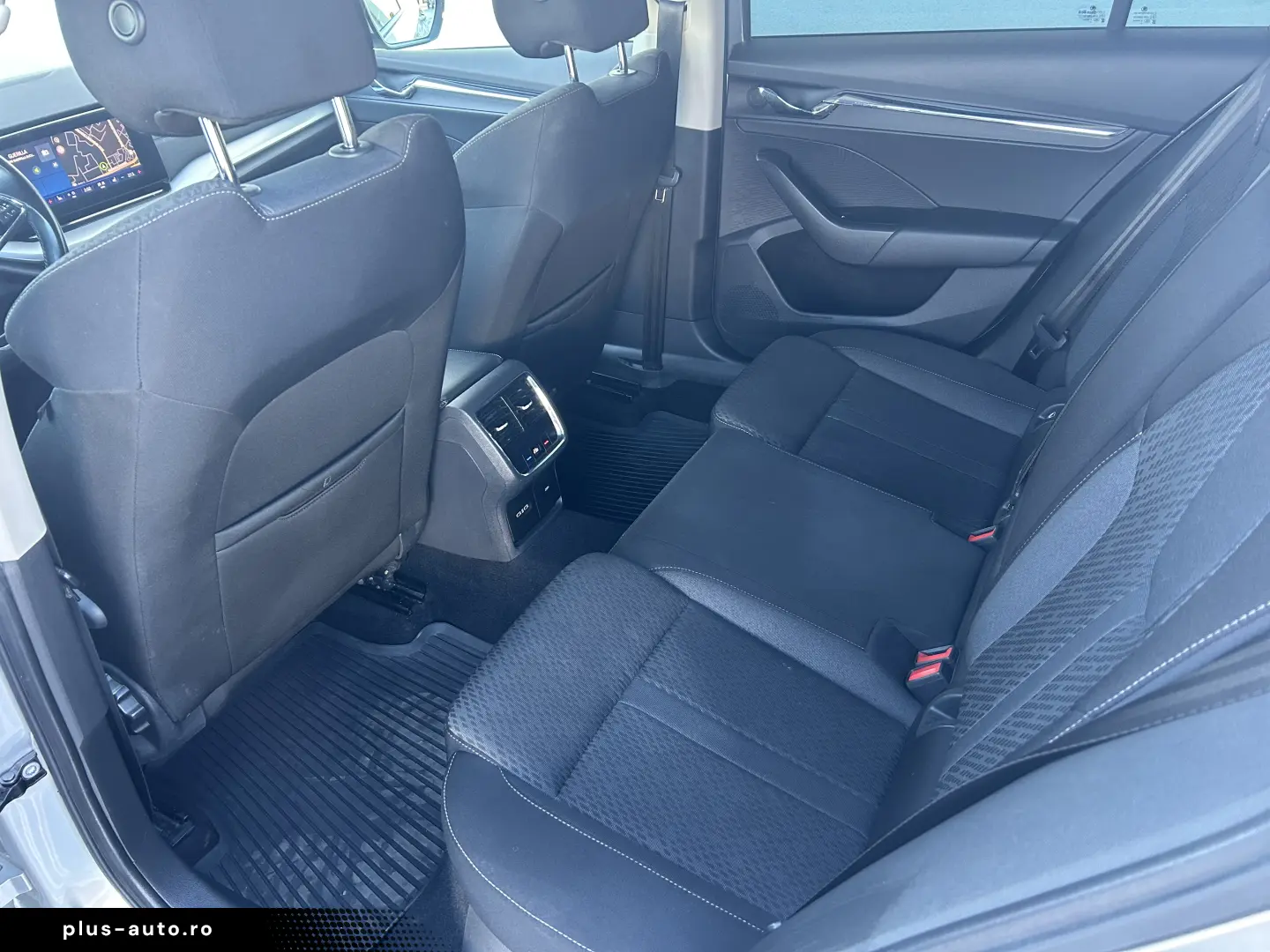 Skoda  Octavia Combi 2.0  .150 Cp  T D I .D S G  Style