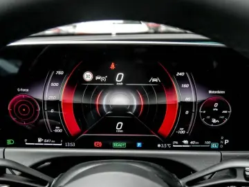 MERCEDES-BENZ E 300 de Avantgarde LED Kamera Distr T&hellip;