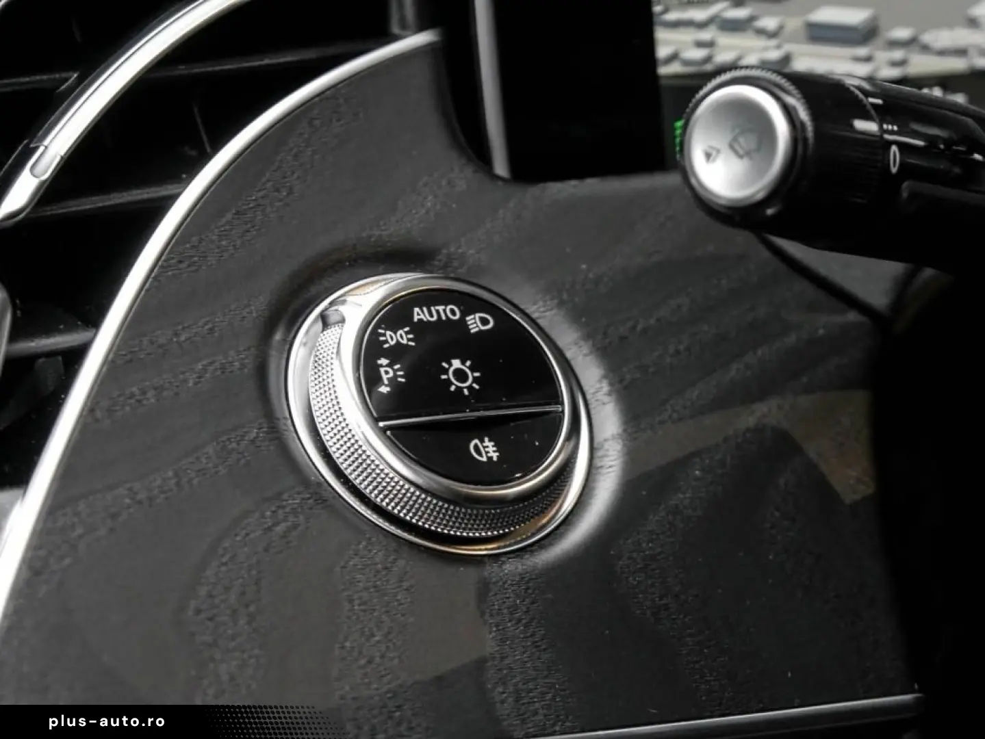 MERCEDES-BENZ E 300 de Avantgarde LED Kamera Distr T&hellip;