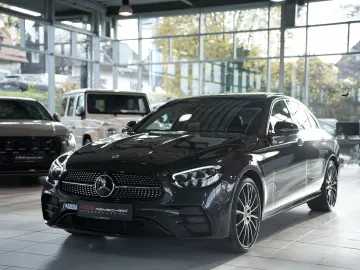 MERCEDES-BENZ E 300 d 4M Limousine AMG Line  20  Pano  Night