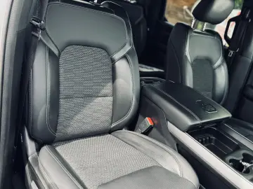 Dodge RAM 1500 Sport   5.7 Hemi 401 Cp   Fab.- 06.2022