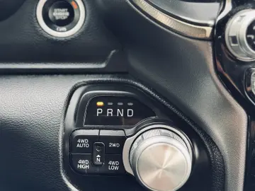 Dodge RAM 1500 Sport   5.7 Hemi 401 Cp   Fab.- 06.2022