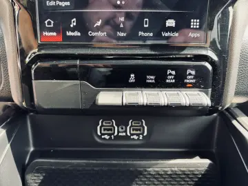 Dodge RAM 1500 Sport   5.7 Hemi 401 Cp   Fab.- 06.2022