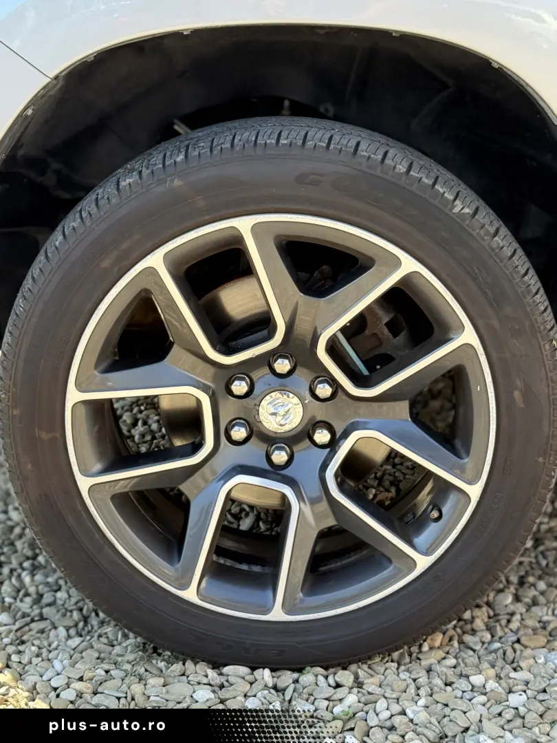 Dodge RAM 1500 Sport  5.7 Hemi 401 Cp   Fab.- 12.2019