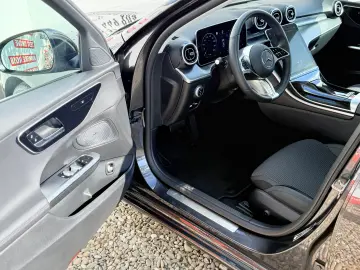 Mercedes-Benz C200 Avantgarde Advanced   Fab.- 11.2024