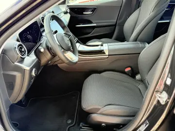 Mercedes-Benz C200 Avantgarde Advanced   Fab.- 11.2024