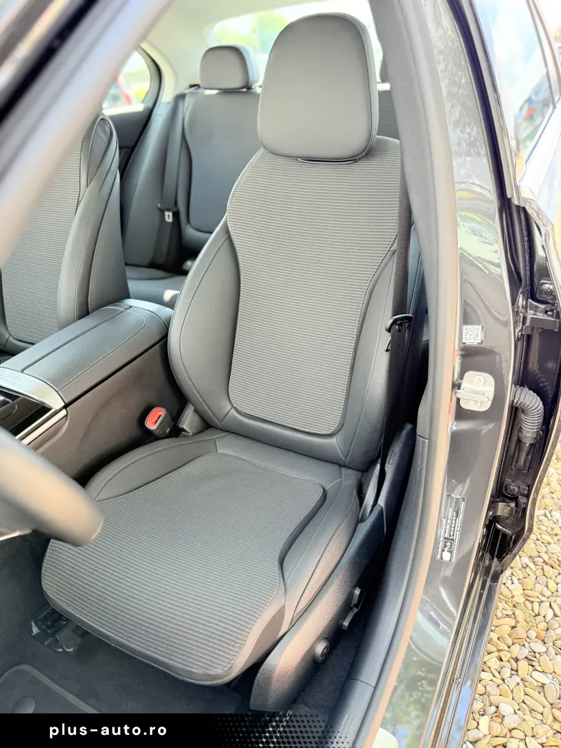 Mercedes-Benz C200 Avantgarde Advanced   Fab.- 11.2024