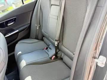 Mercedes-Benz C200 Avantgarde Advanced   Fab.- 11.2024