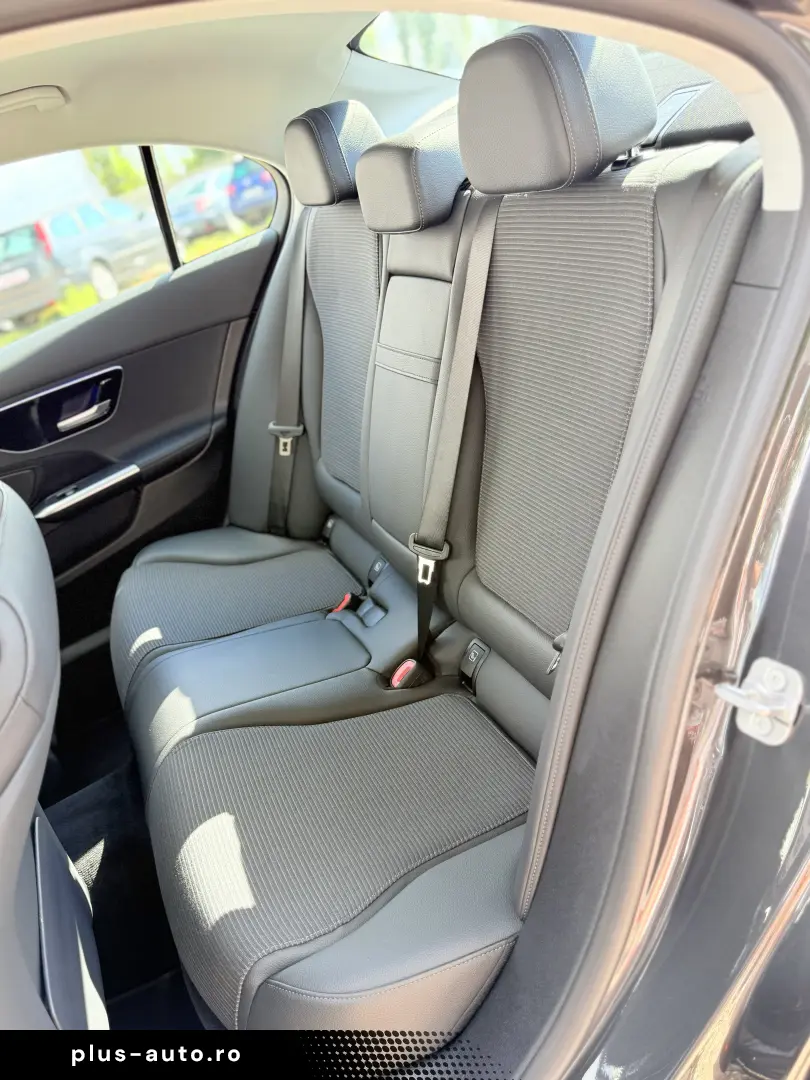 Mercedes-Benz C200 Avantgarde Advanced   Fab.- 11.2024