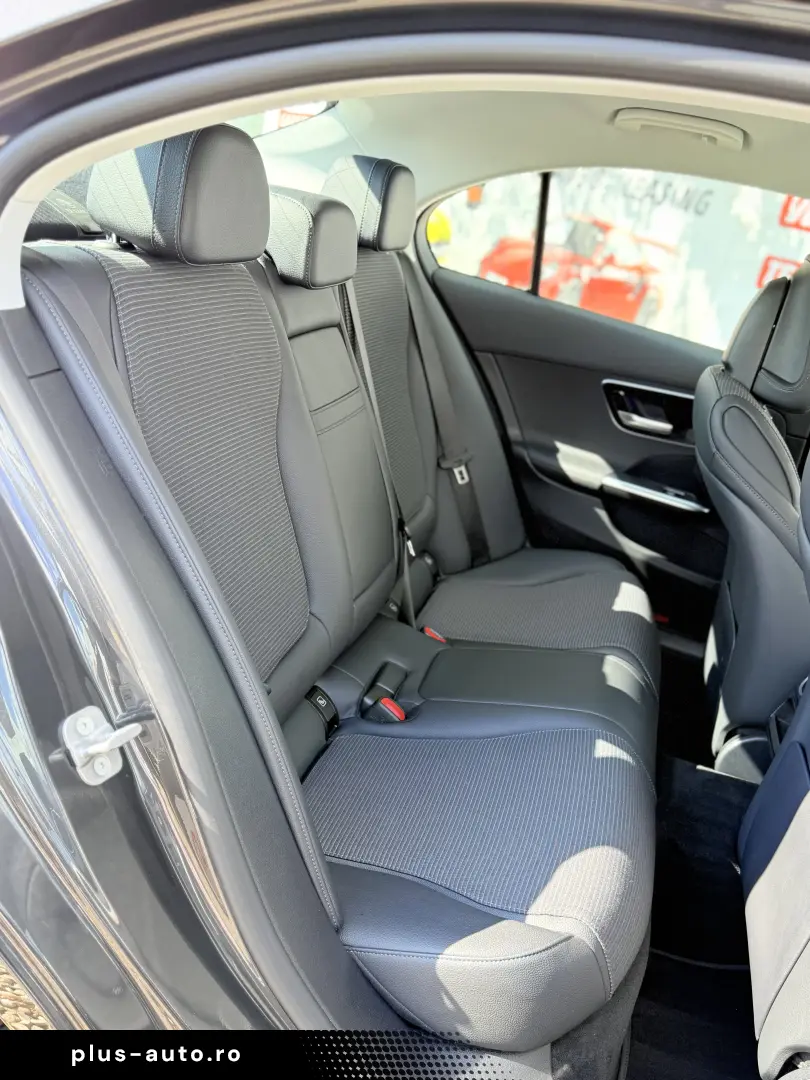 Mercedes-Benz C200 Avantgarde Advanced   Fab.- 11.2024