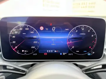 Mercedes-Benz C200 Avantgarde Advanced   Fab.- 11.2024