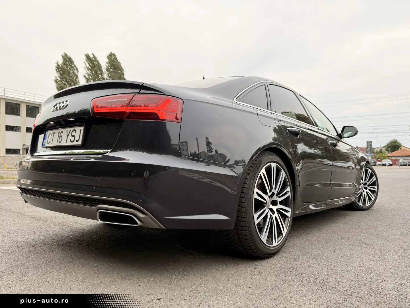 9000e avans și 8000e în 3 luni