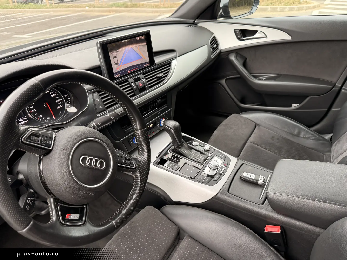 9000e avans și 8000e în 3 luni