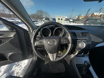 Mazda 3 MZR Active 1.6 MPI   139.000 km   Garanție & Rate