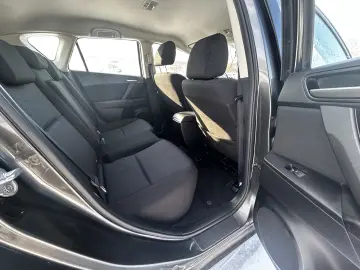 Mazda 3 MZR Active 1.6 MPI   139.000 km   Garanție & Rate