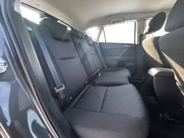 Mazda 3 MZR Active 1.6 MPI   139.000 km   Garanție & Rate