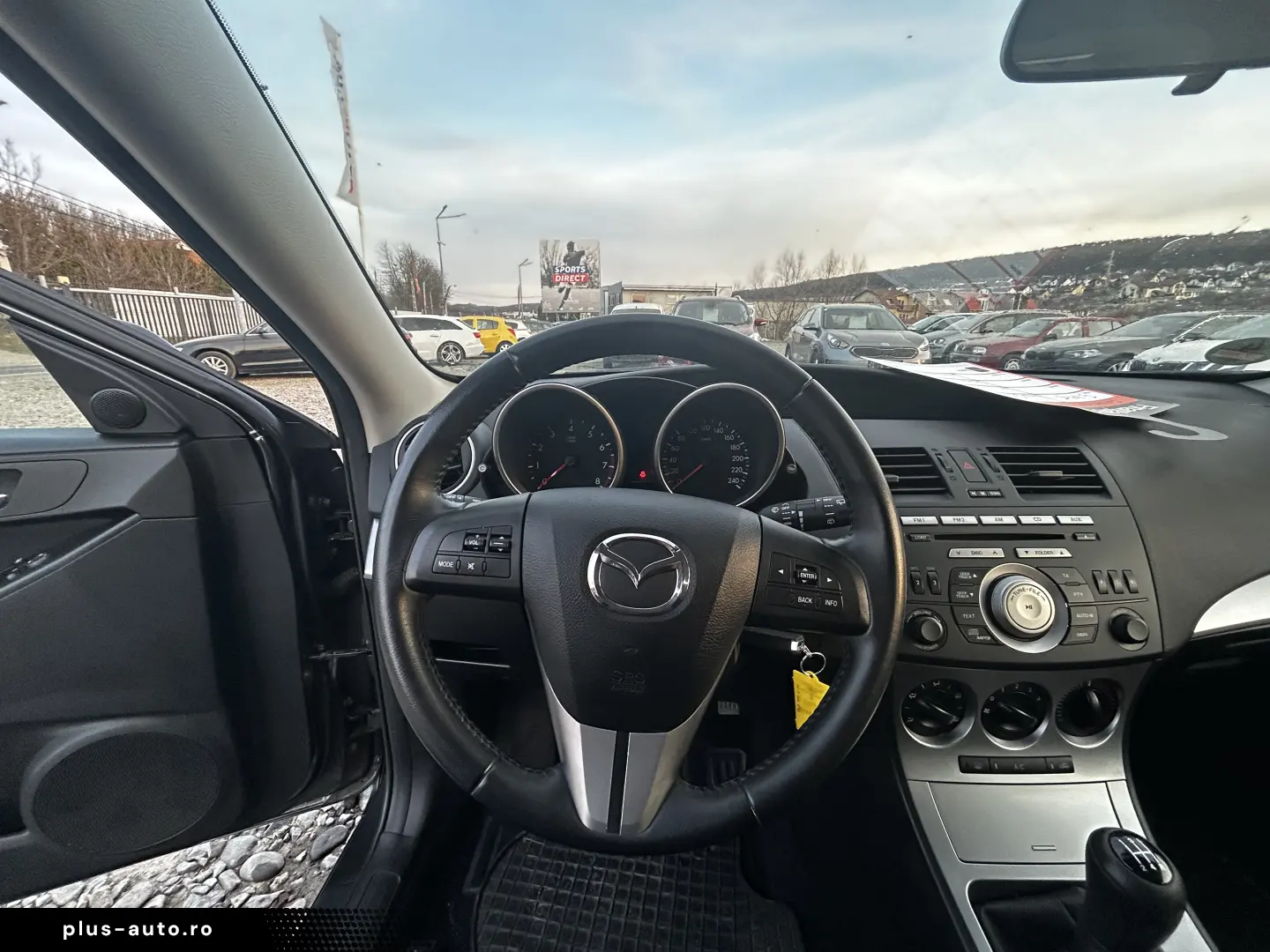 Mazda 3 MZR Active 1.6 MPI   139.000 km   Garanție & Rate