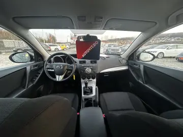 Mazda 3 MZR Active 1.6 MPI   139.000 km   Garanție & Rate