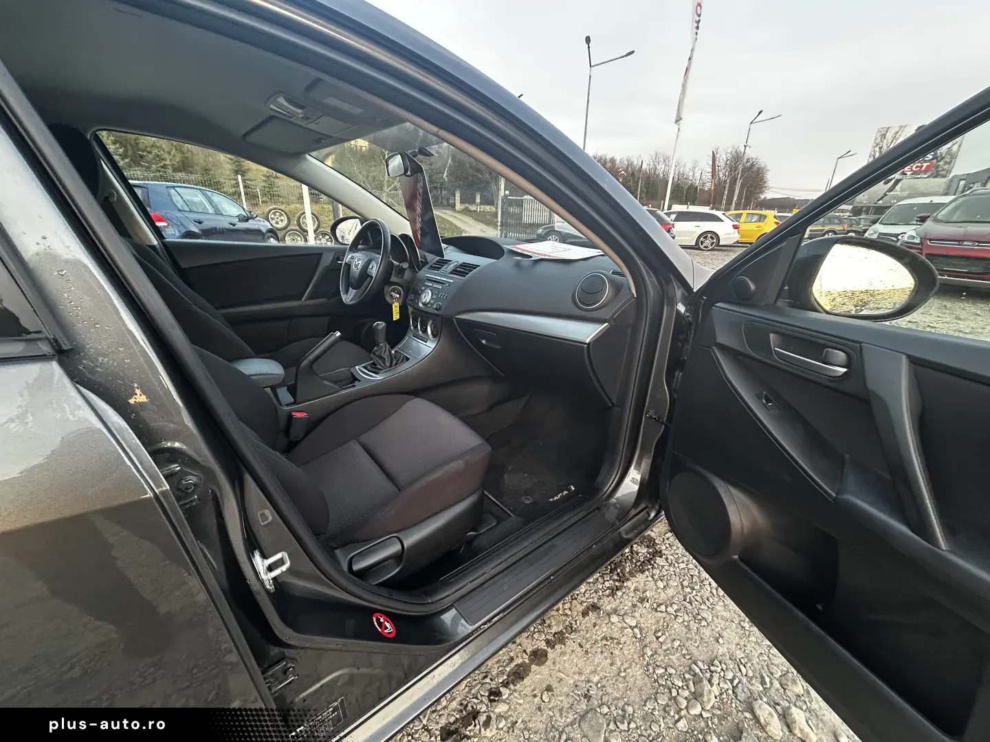 Mazda 3 MZR Active 1.6 MPI   139.000 km   Garanție & Rate