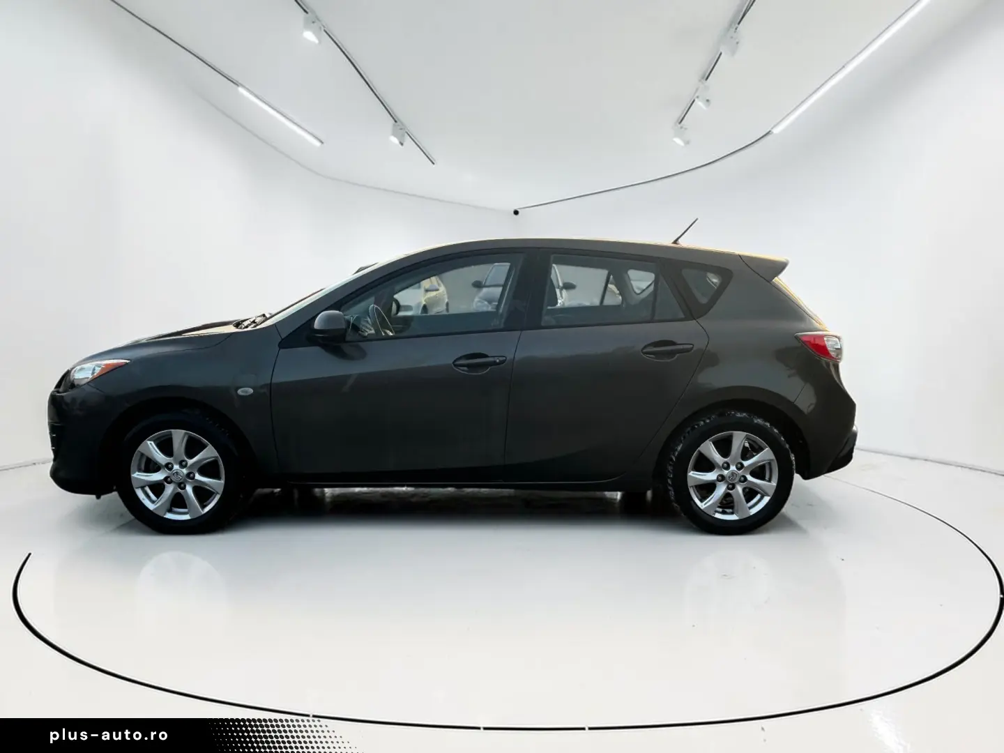 Mazda 3 MZR Active 1.6 MPI   139.000 km   Garanție & Rate