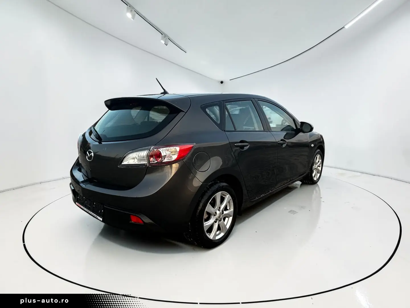 Mazda 3 MZR Active 1.6 MPI   139.000 km   Garanție & Rate