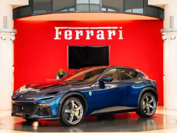 FERRARI Purosangue Panoramadach Massagesitze LED-Lenkrad