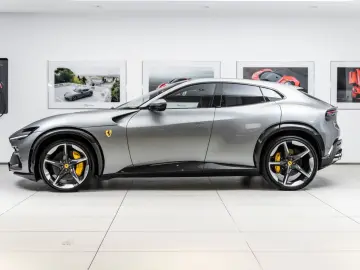 FERRARI Purosangue V12 DCT 4WD