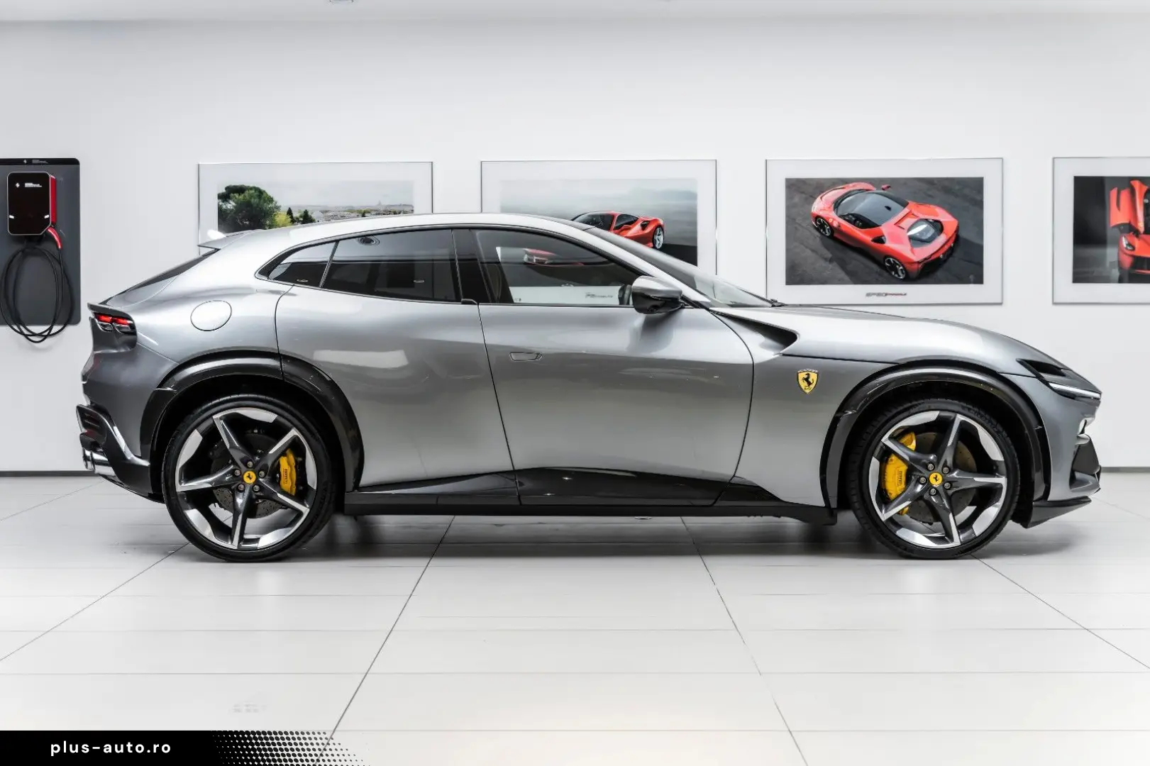 FERRARI Purosangue V12 DCT 4WD