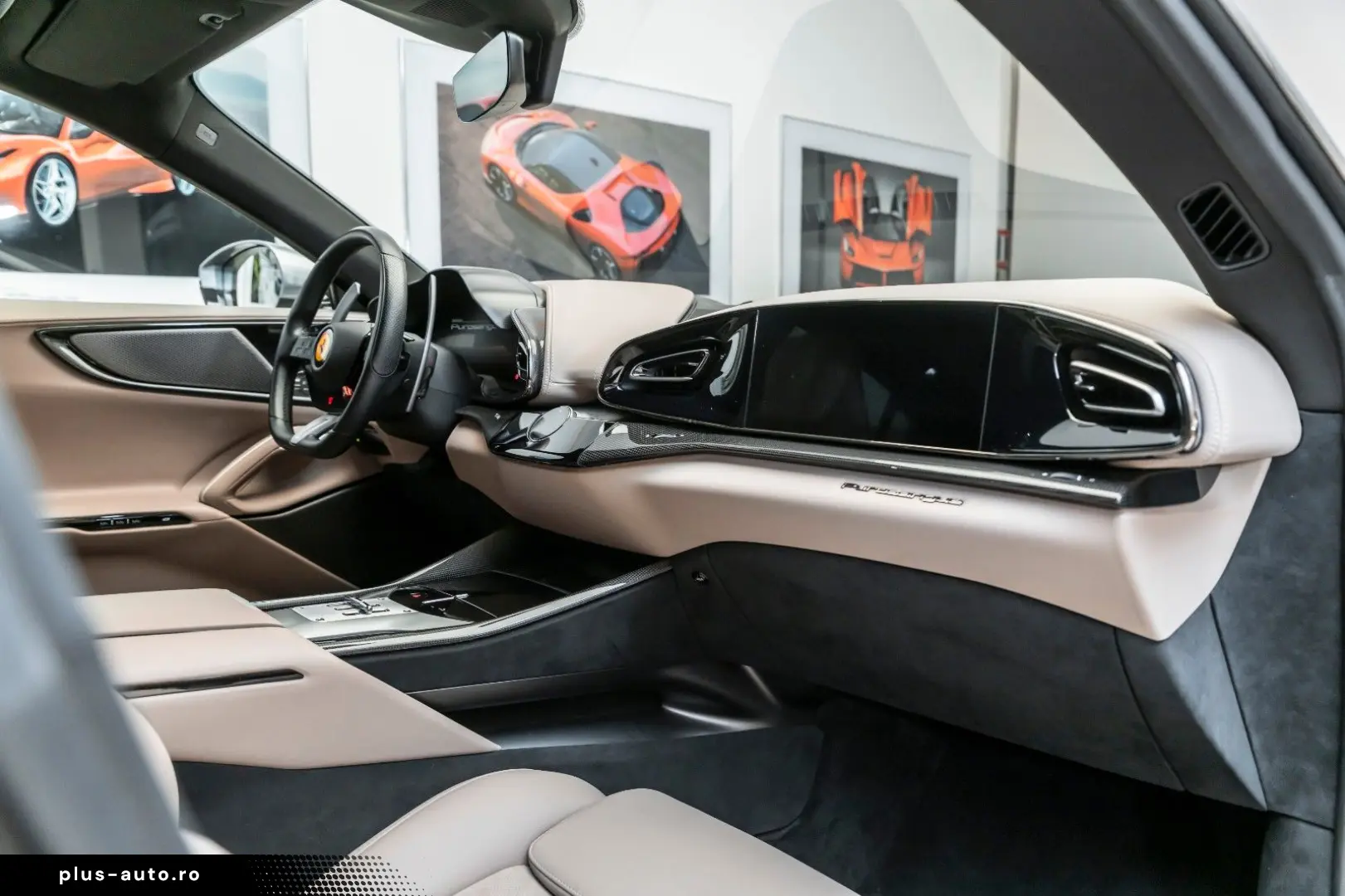 FERRARI Purosangue V12 DCT 4WD