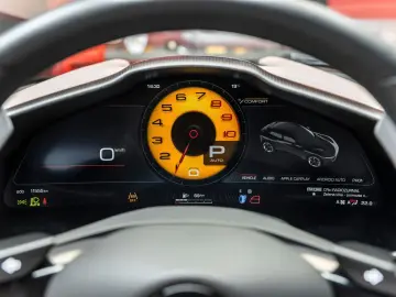 FERRARI Purosangue V12 DCT 4WD