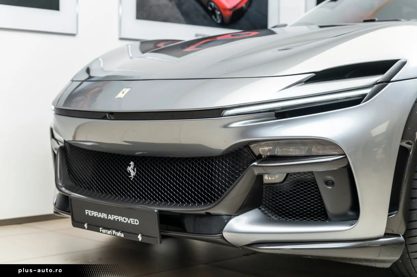 FERRARI Purosangue V12 DCT 4WD