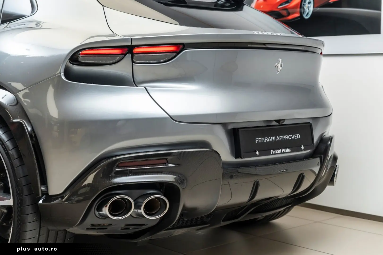 FERRARI Purosangue V12 DCT 4WD