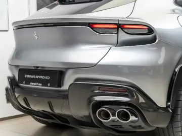 FERRARI Purosangue V12 DCT 4WD