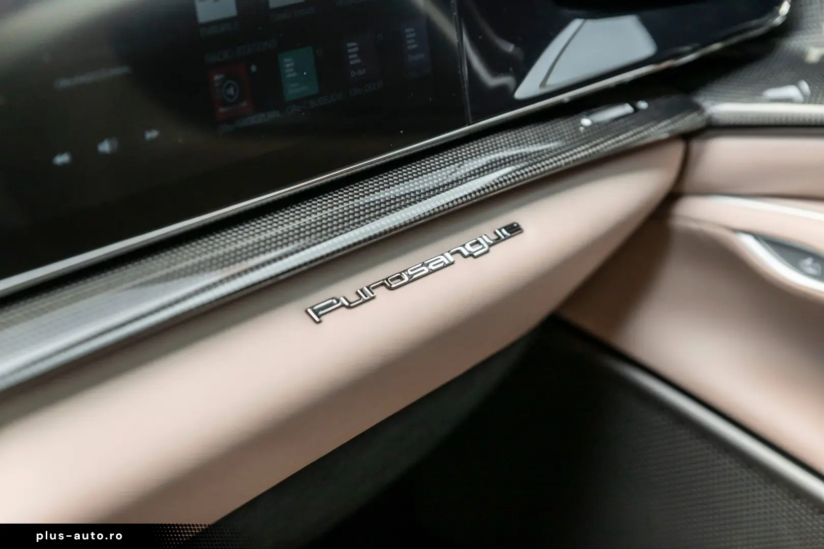 FERRARI Purosangue V12 DCT 4WD