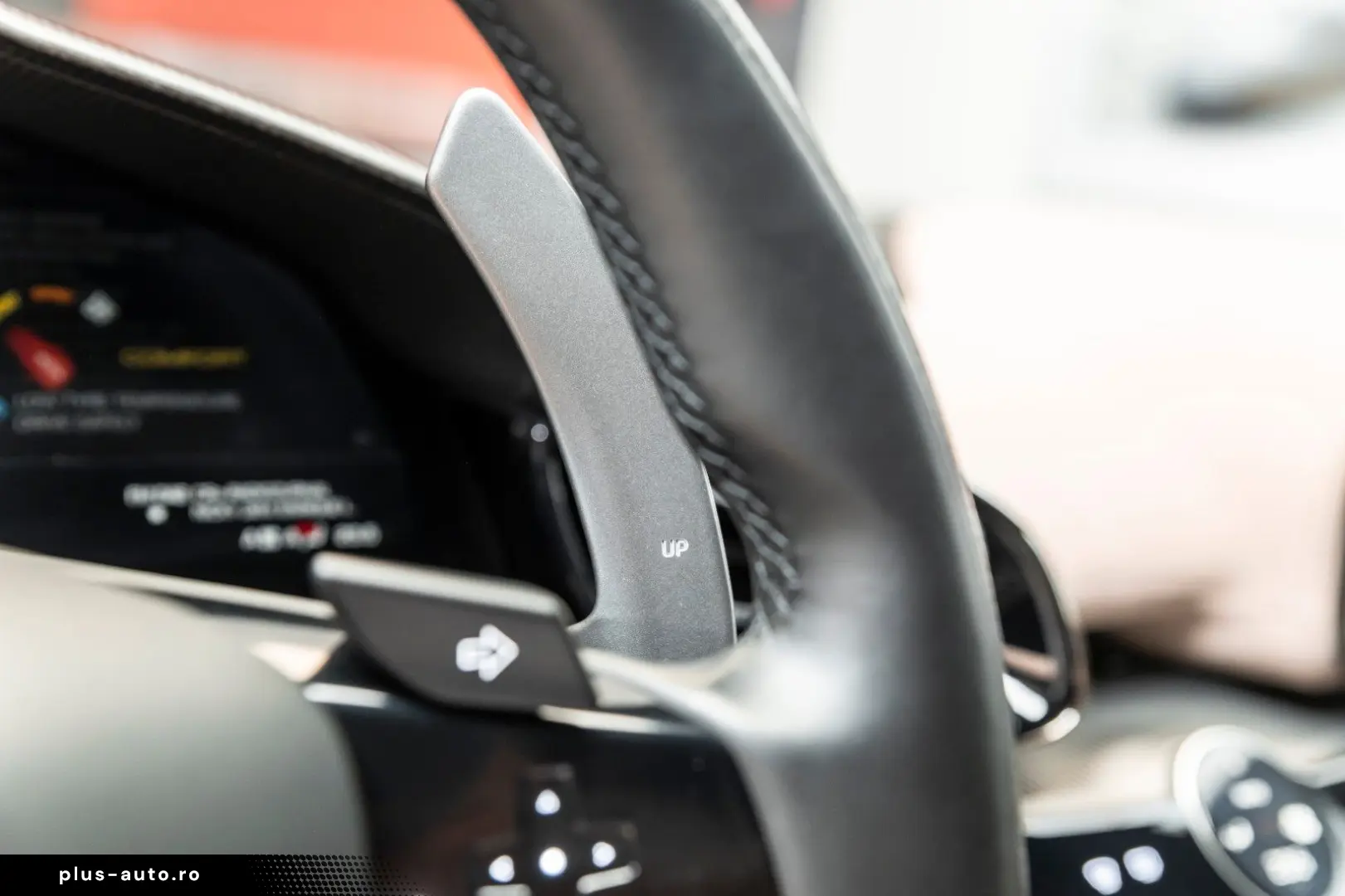 FERRARI Purosangue V12 DCT 4WD