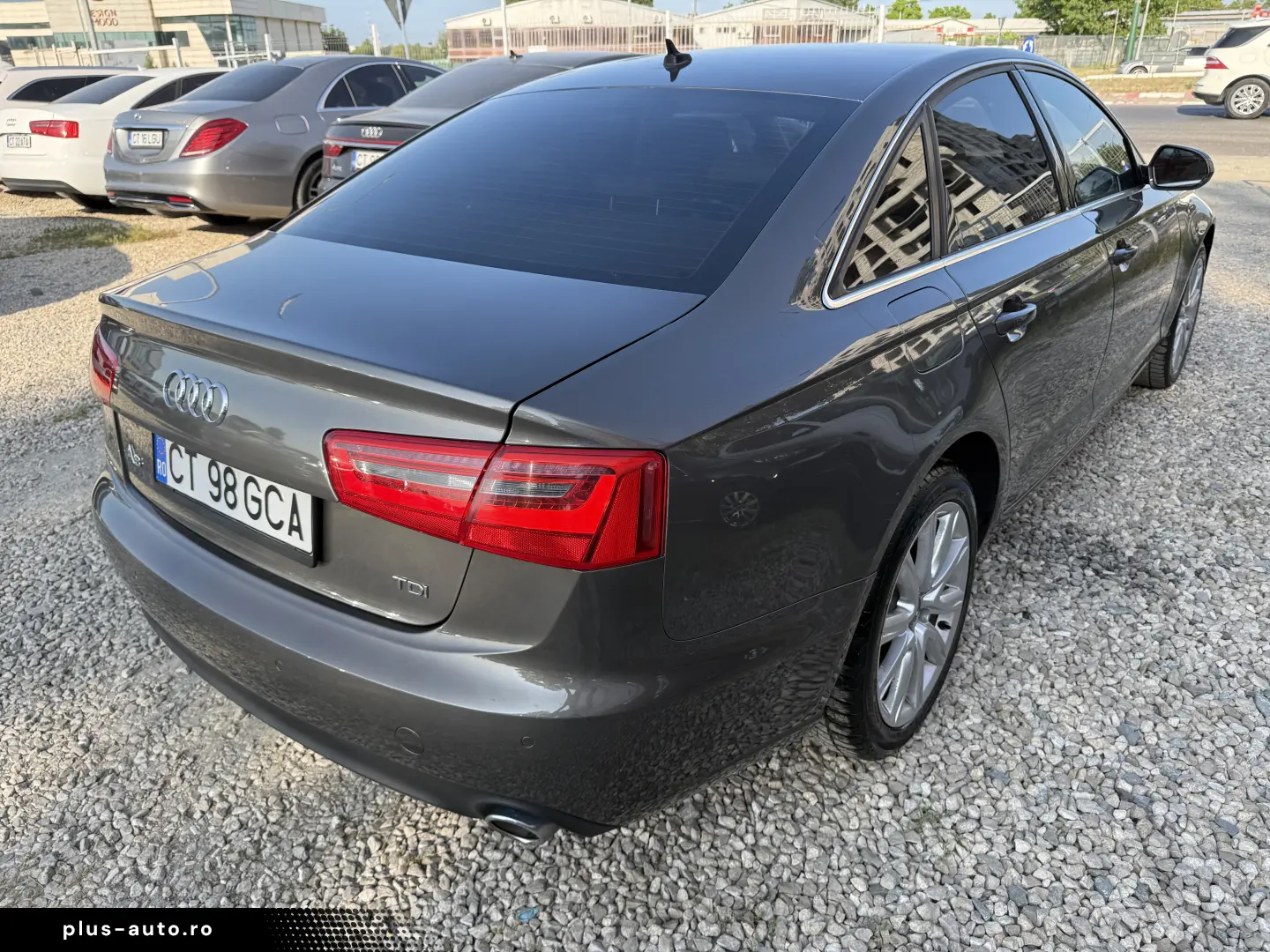 6000e avans și 5000e în 3 luni