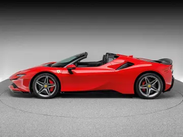 FERRARI SF90 Spider ASSETTO FIORANO