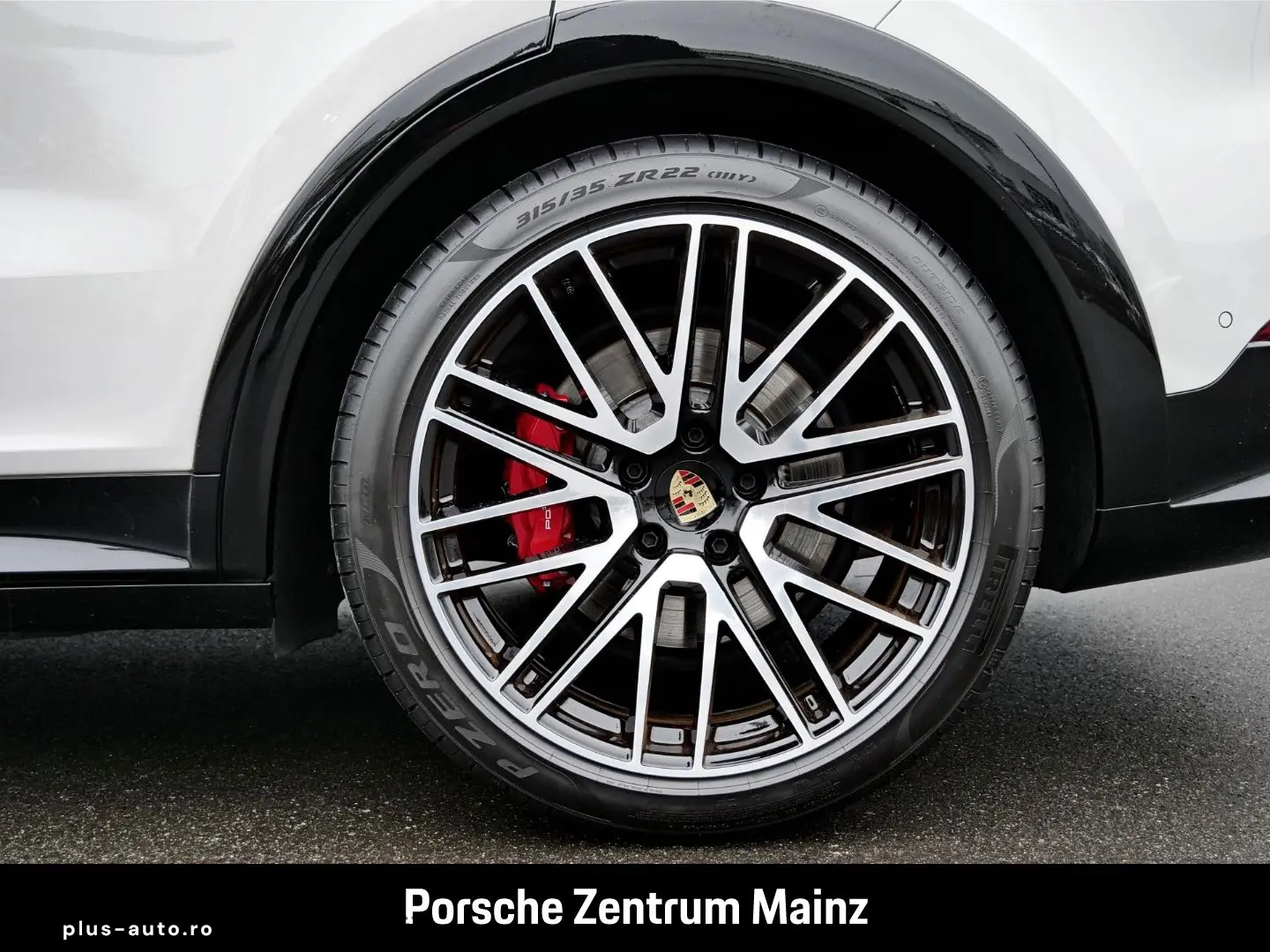 PORSCHE Cayenne GTS Head-Up LED-Matrix 22-Zoll InnoDrive