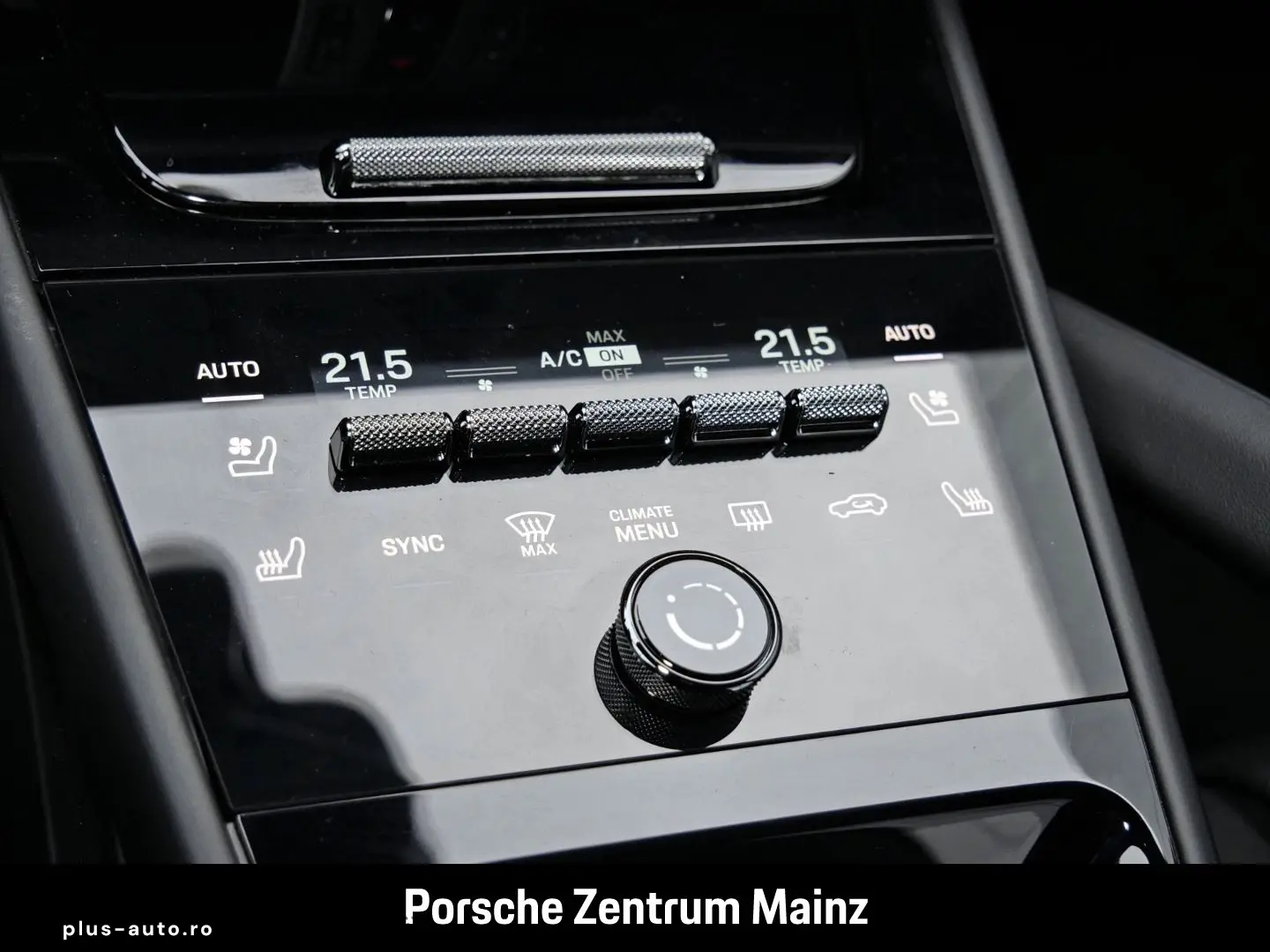 PORSCHE Cayenne GTS Head-Up LED-Matrix 22-Zoll InnoDrive