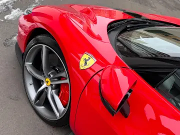 FERRARI 296 GTB CARBON-DAYTONA RACING LIFT JBL LCD-DISP