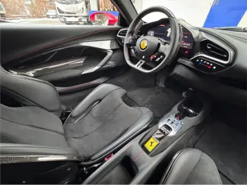 FERRARI 296 GTB CARBON-DAYTONA RACING LIFT JBL LCD-DISP