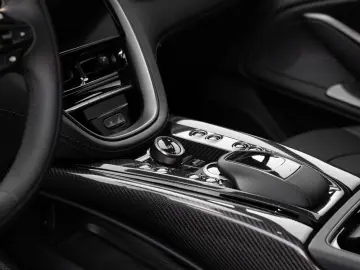 ASTON MARTIN DBX707   Carbon Twill   Duotone Interior