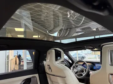 BMW 750e xDrive M Sportpaket Executive Drive Pro