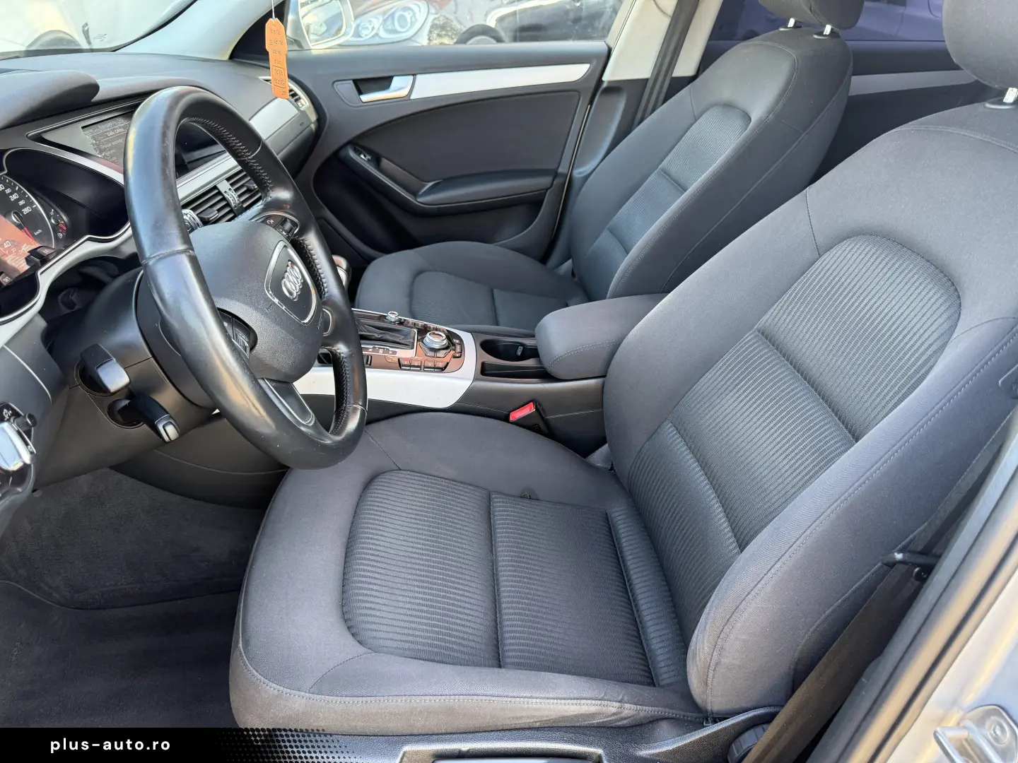 6000e avans și 5000e în 3 luni