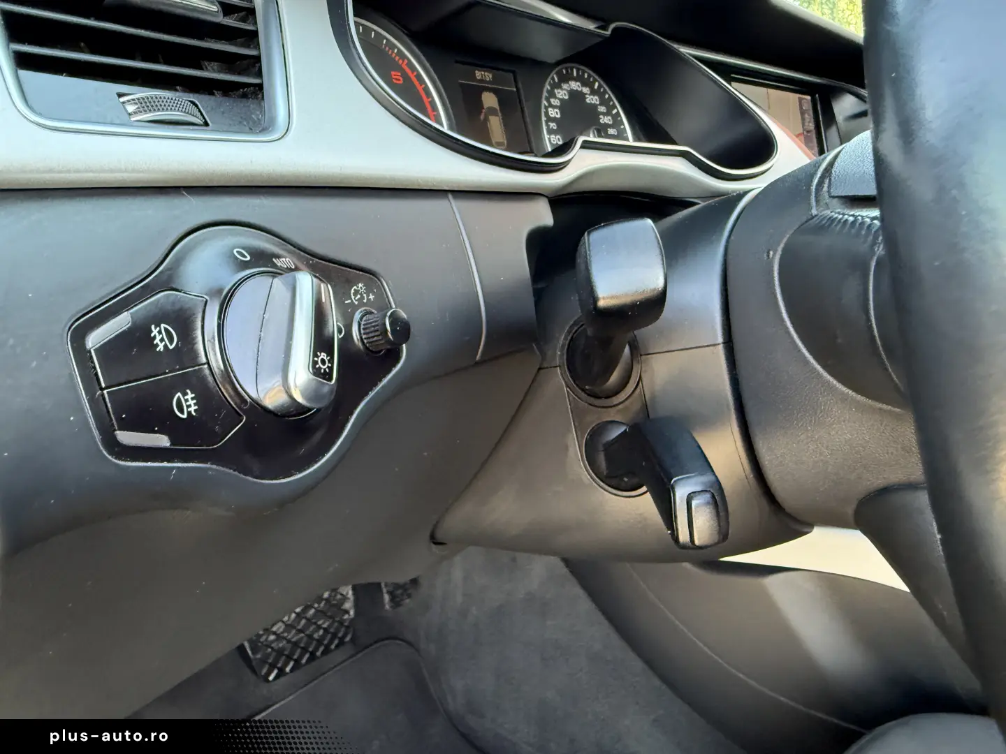 6000e avans și 5000e în 3 luni