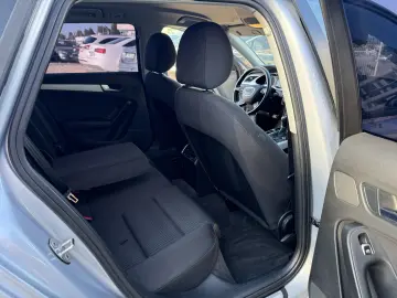 6000e avans și 5000e în 3 luni